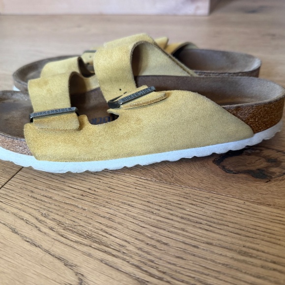 Birkenstock Arizona Soft Footbed in Ochre sandals women’s 8 or 39 - Picture 7 of 8